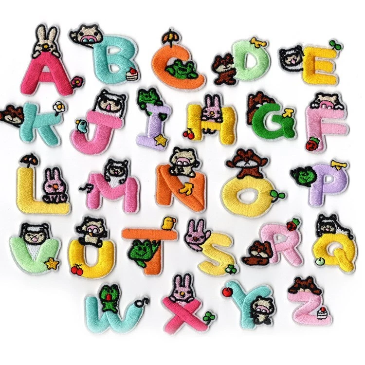 ÉCUSSON PATCH thermocollant - LETTRE ALPHABET COLORÉ ANIMAUX * 4 / 5 cm *