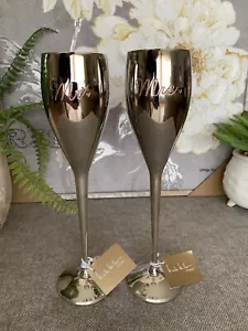 Nicole Miller Mr & Mrs Silver Wedding Toast Flutes with Rose Gold Font NEW - Picture 1 of 7