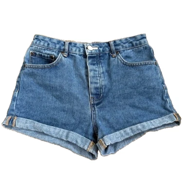 Pantalones Cortos de Jean Forever 21 Azul Denim 5 Bolsillos Tiro Alto Botón Mosca Elastizados Talla 26 Foto 1 de 4