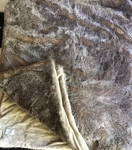 RH Restoration Hardware Faux Fur Throw Blanket Smokey Brown 60"x50" Soft Luxury - Picture 1 of 9