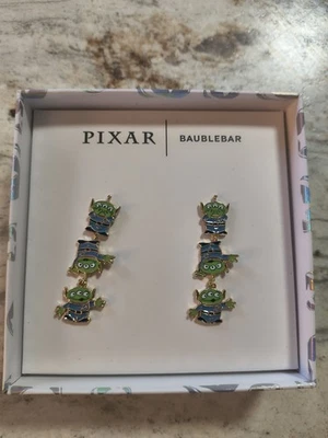 Nuevo Baublebar x Disney Pixar Toy Story Alien Garra Gota Pendientes Alienígenas Foto 1 de 3