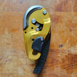 Petzl I'D S - Discensore autofrenante - Foto 1 di 9