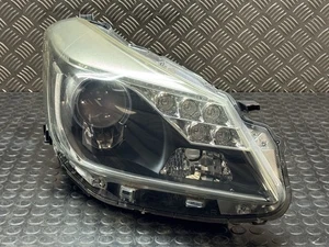 TOYOTA YARIS HYBRID 2011-2014 DRIVERS SIDE RH HEADLIGHT 811300D510 - Picture 1 of 14