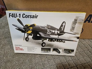 F4U -1Consair Testors Modellbausatz im Maßstab 1:72 - Bild 1 von 6