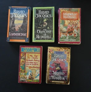 VTG LOT OF 5 BRIAN JACQUES SOFT COVER BOOKS - Picture 1 of 10