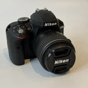 Nikon D3300 DSLR Camera - 18-55mm Lens - Boxed – 1490 Shutter Count – MINT - Picture 1 of 10