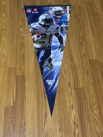 2009 Ladanian Tomlinson NFL Chargers Flag Pennant Cover