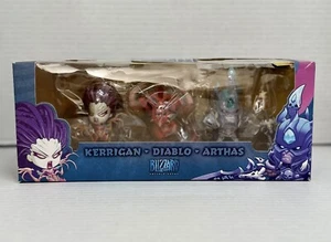 Minifigura de recuerdo Blizzcon 2013 linda pero mortal Kerrigan Diablo Arthas NUEVA - Imagen 1 de 8