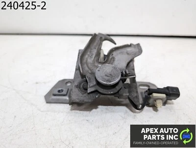 Unidad de bloqueo de pestillo de capó OEM 2010 Volvo S40 2,4 L 30716530 Foto 1 de 4