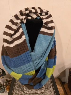 Bufanda Nordstrom Cashmere Infinity en turquesa verde azulado brillante marrón y blanco Foto 1 de 4