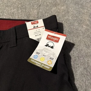Wrangler Performance Zip Cargo Pants Mens 40x30(31) Straight Fit Black Stretch - Picture 1 of 6