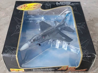 Nuevo 1997 Maisto Air Force Edición Especial F-16 Falcon Diecast Military Fighter Foto 1 de 4