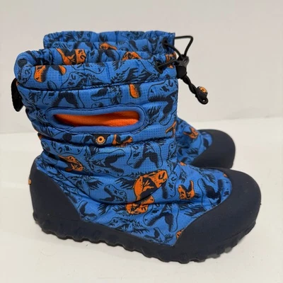 Botas de Nieve Bogs Jóvenes Niños B Moc Forradas Sherpa Estampado Dino Azul Naranja Talla 2 Foto 1 de 4