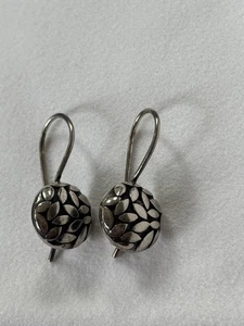 Silpada Sterling Silver Earrings 925 Round Ball Drop, Petals EUC - Picture 1 of 4