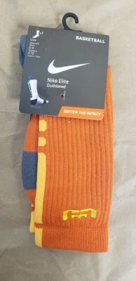 NEW NIKE ELITE CUSHIONED CREW SOCKS SIZE MED LEBRON JAMES LA LAKERS SX4696-844 - Image 1 of 4