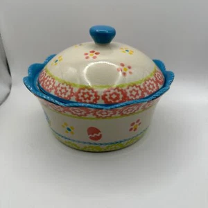 Temp-tations by Tara retired “Old World” Easter 6” diameter covered dish - Picture 1 of 6