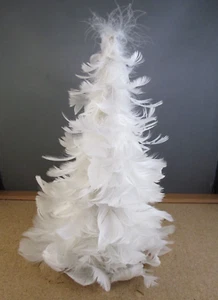 Vintage Real Cream/White Fluffy Goose Feather Table Top Christmas Tree 11" Tall - Picture 1 of 10