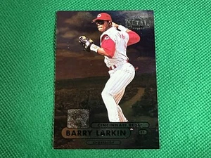 1998 Metal Universe #190 Barry Larkin Cincinnati Reds - Picture 1 of 1