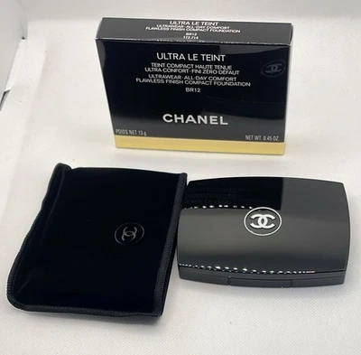 Chanel Ultra Le Teint Foundation All-Day Comfort Flawless Compact Full Size 13g - Bild 1 von 3
