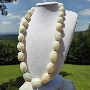 Vintage White Agate Beaded Necklace Heavy Natural Stone 20" Large Cream Beads - Picture 1 of 12