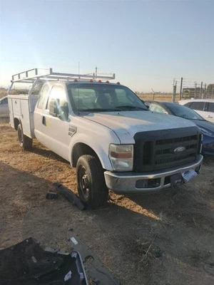 WHT RIGHT FENDER 7C3Z16005A 2008-2010 FORD F350SD Foto 1 de 4