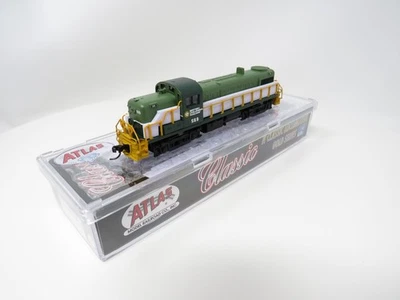 Atlas N 40005498 DCC ESU LokSound British Columbia ALCO RS-3 Diesel Locomotive - Image 1 of 4