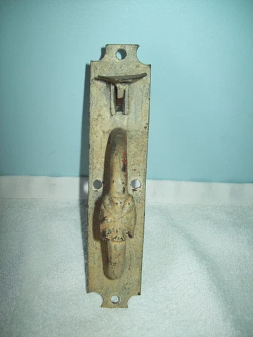 antique Iron strap norfolk door handle (handle and thumb lever only Cover