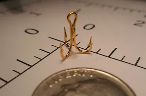 50 MUSTAD &SON #13 GOLDPLATED TRIPPLE GRIP TREBLE HOOKS LURE RINGED NORWAY 3551B - Picture 1 of 5