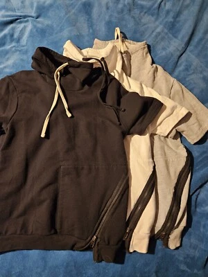 Lote de 3 camisetas sudadera Saks Fifth Avenue. Negro, gris y blanco  Foto 1 de 4