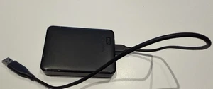 Used Western Digital WD Elements 2TB USB 3.0 Portable External Hard Drive - Picture 1 of 3