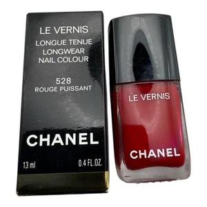 Chanel Le Vernis Longwear Color de Uñas 528 Rouge Puissant 13 ml - Nuevo en Caja - Imagen 1 de 7