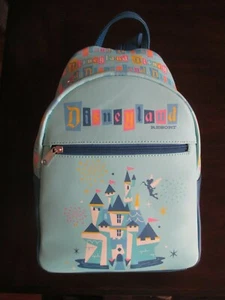 Funko Disney Disneyland Resort 65° Anniversario Mini Zaino Castello Nuovo!! - Foto 1 di 3
