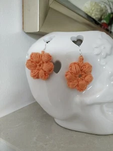 Earrings handmade puffy flower hippy - Picture 1 of 4