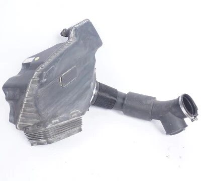 2012 - 2018 AUDI A6 A7 3.0L GAS - ENGINE AIR CLEANER FILTER OEM 4G0133836AB - Image 1 of 4