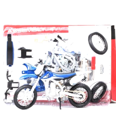 YAMAHA YZ 450 F 1:12 PLÁSTICO FUNDIDO A PRESIÓN - GOMA AUTO MONTAJE JUGUETE MODELO MOTOCROSS Foto 1 de 4