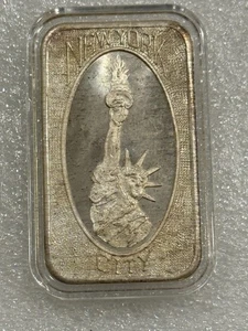 Vintage Silver Art Bar ~ The Statute of Liberty New York City 1 oz .999 w/ Caps - Picture 1 of 2