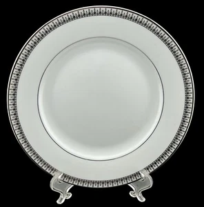 Beautiful Gorham Lady Anne Signature Platinum Salad Dessert Plate 8” - Picture 1 of 5