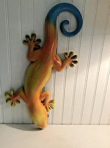 "Lagarto amarillo plástico decoración de pared 18"" por 8"" usado" - Imagen 1 de 7