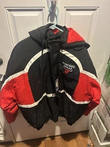 Vintage - Chicago Bulls (NBA) Logo Athletic - Full Zip Winter Jacket - Size XL - Picture 1 of 11