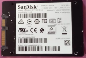 SDSSDH3-512G SanDisk Ultra 3D 512 GB SATA 6 Gb/s 2,5 unità a stato solido interna - Foto 1 di 4