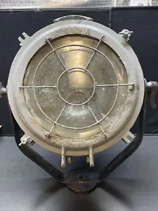ANTIQUE WW2 NAUTICAL SHIP SPOTLIGHT CAST IRON SALVAGE SIGNAL/SEARCH/SPOT LIGHT - Picture 1 of 22