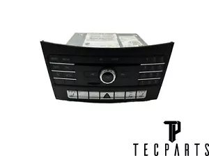 Original Mercedes E-klasse W212 Mediabedienteil CD Player Radio A2189003607 - Bild 1 von 4