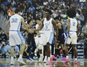 Nassir Little Autographed 11x14 Basketball Photo North Carolina Beckett - Imagen 1 de 3