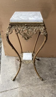 VICTORIAN BRASS AND MARBLE STAND TABLE - Image 1 of 4