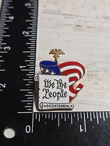We The People Bicentennial United States of America Constitution Lapel Pin N8 - Picture 1 of 2