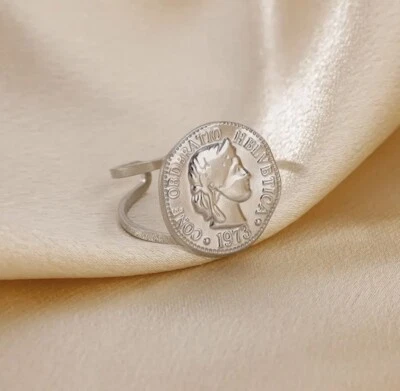 Anillo Moneda Griego Romano Plata Medallón Anthropologie Abierto De Colección Reina Circonita cúbica Foto 1 de 4