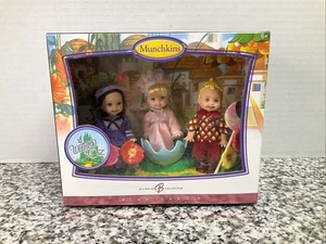Barbie Pink Label Gift Set 2006, Kelly & Tommy como Mago de Oz Munchkins K9413 - Imagen 1 de 6
