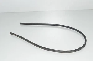 BMW I01 i3 Gasket Rear Spoiler Seal 51247425497 7425497 - Foto 1 di 5