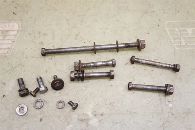 Triumph T120 TR6 R 1964 Bonneville 650 T120R TR6R *2847 pernos de montaje del motor  Foto 1 de 4