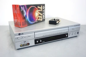 Grabadora de video estéreo LG LV4981 VHS 6 cabezales HiFi / VCR + 2 nuevos cintas de video TDK - Imagen 1 de 16